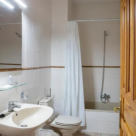 Tugasa El Almendral 2*