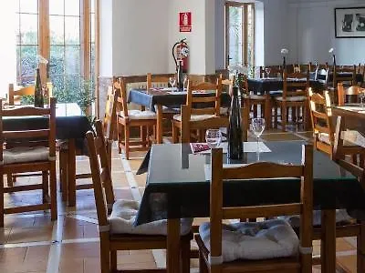 מלון Tugasa El Almendral Setenil De Las Bodegas