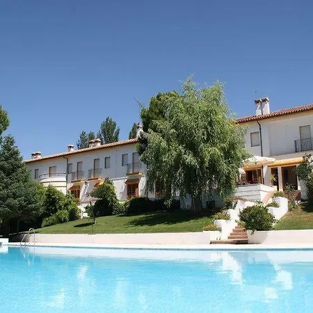 מלון Tugasa El Almendral