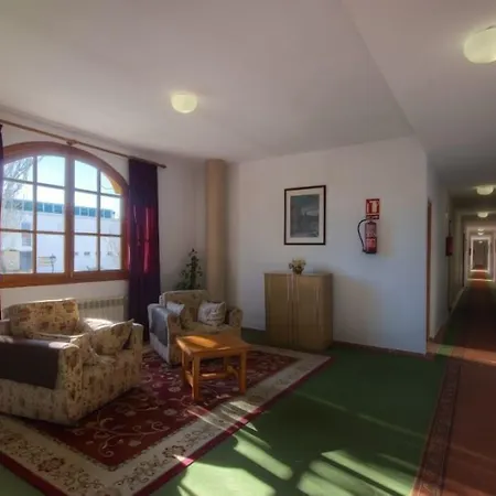 Tugasa El Almendral 2*