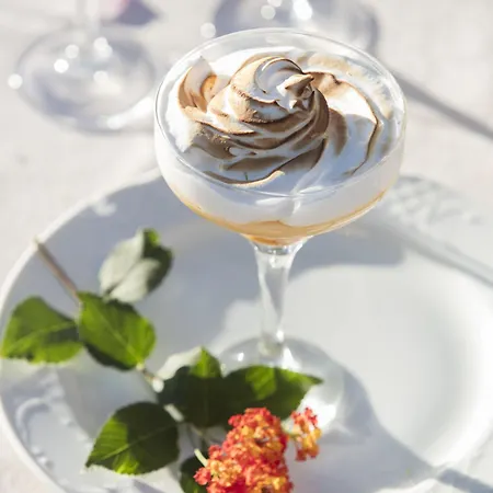 Tugasa El Almendral 2*